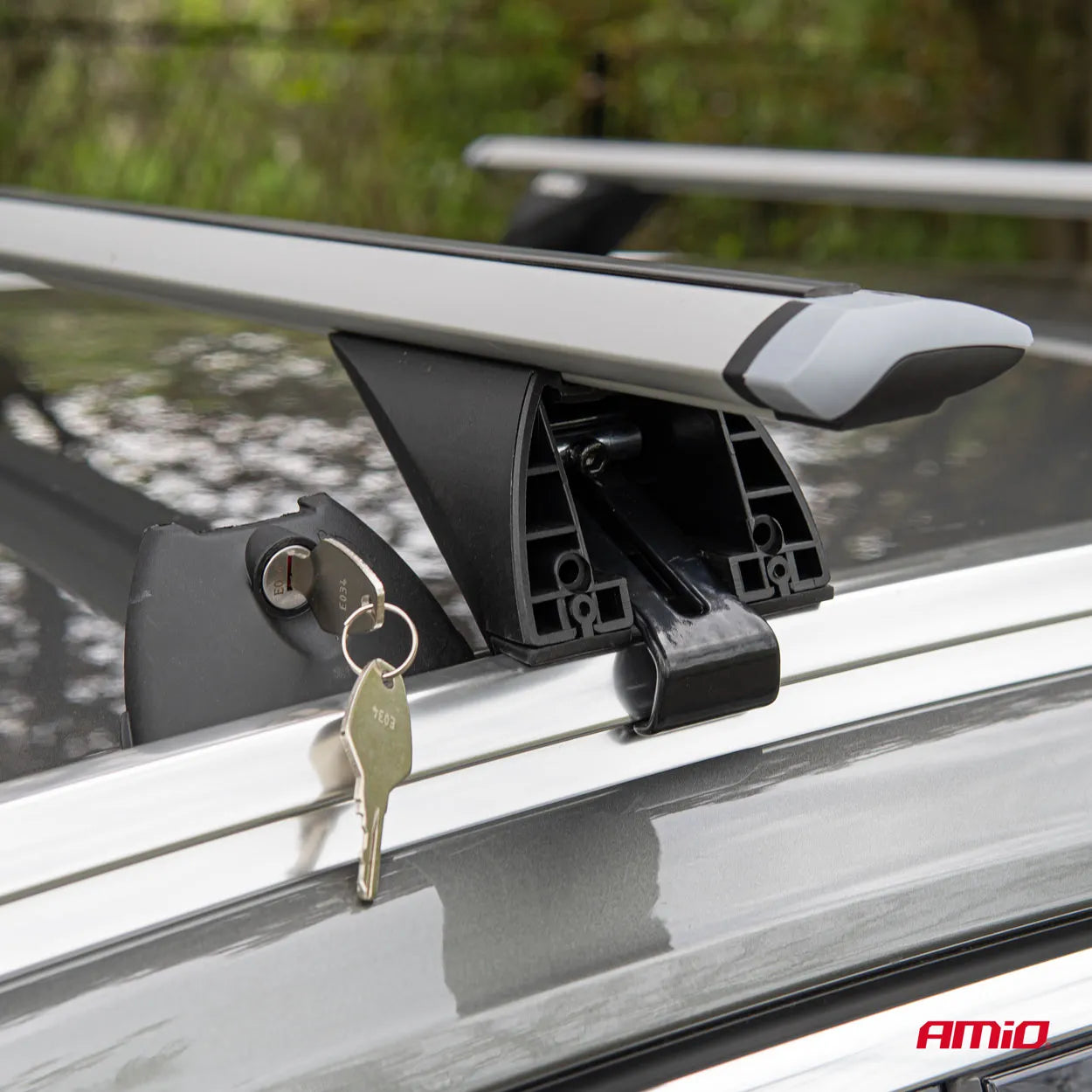 Aluminium integrated roof rack bars 120 cm model CRR-03