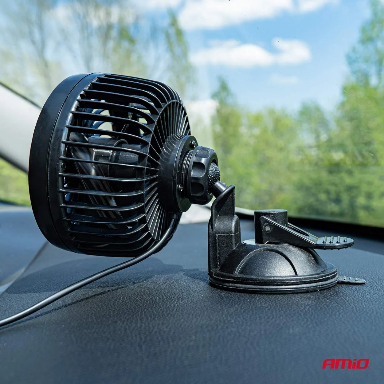 Car fan with suction cup 45 12V