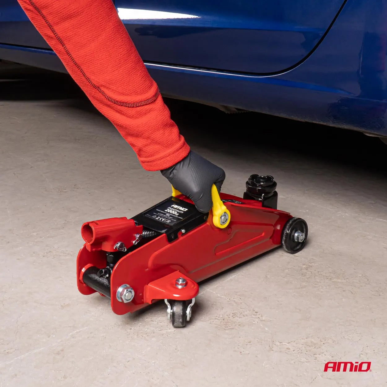 Hydraulic jack 2T