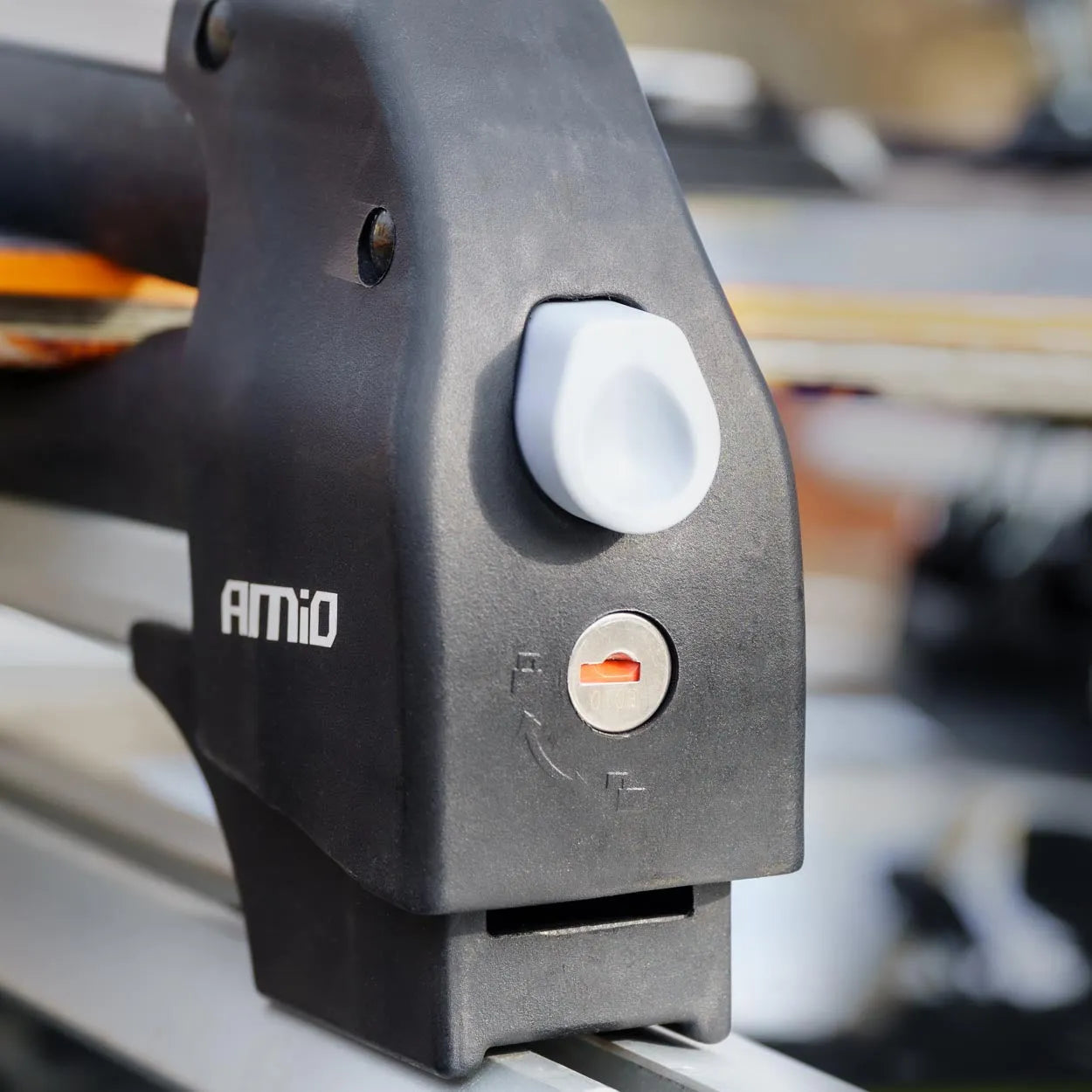 Ski snowboard roof rack short 570mm SSR-01S