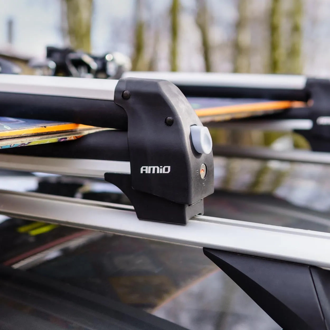 Ski snowboard roof rack short 570mm SSR-01S