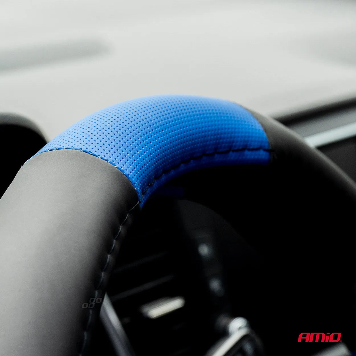 Steering wheel cover SWC-04-M