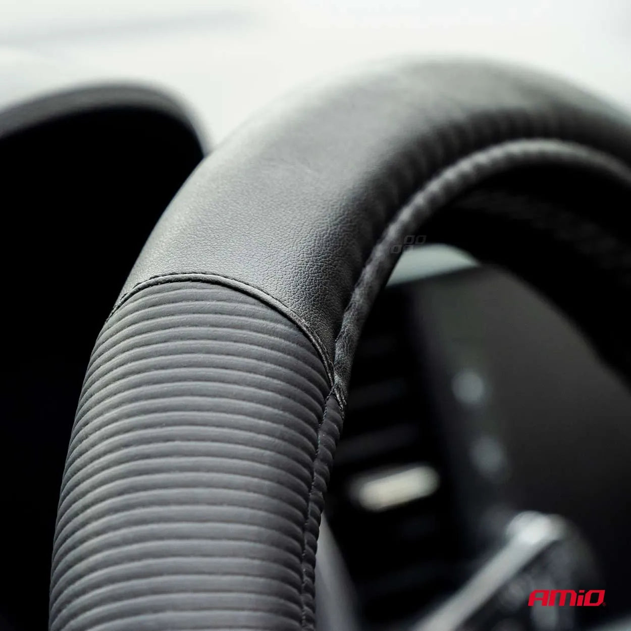 Steering wheel cover SWC-24-M (37-39cm)