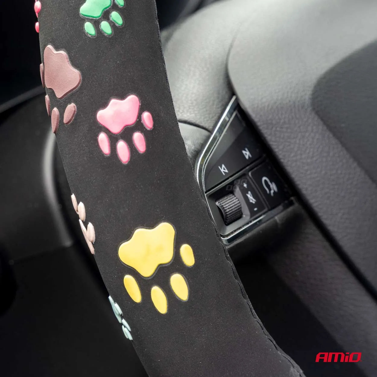 Steering wheel cover SWC-45-M (37-39cm)